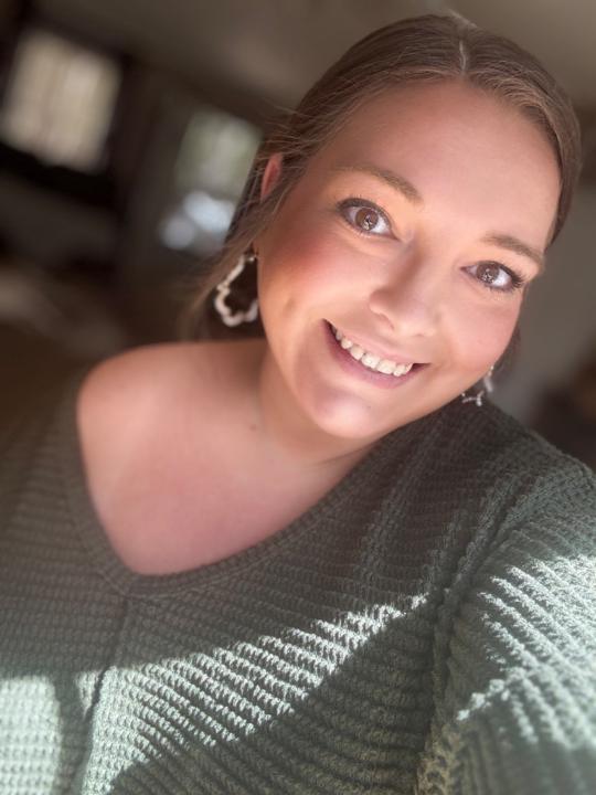 Leah Calhoun