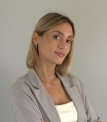 Laura Lagos