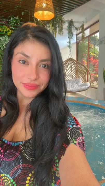 Ashlee Daniela González Alban