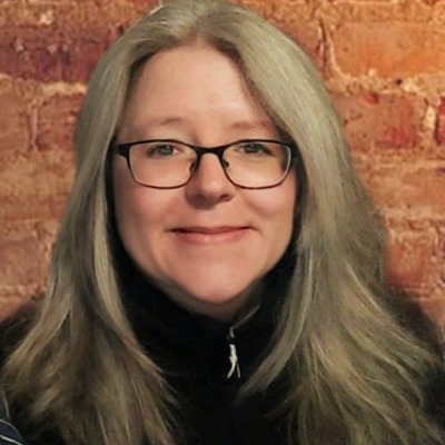 Iris Menzer
