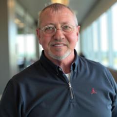Larry McMillan