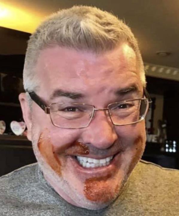 "Howdy" from the dorky new owner...