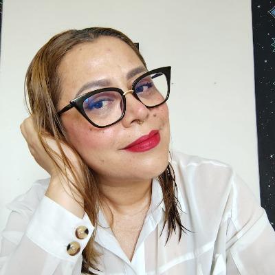 Elvira Campos