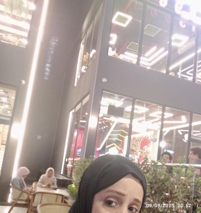 عائده ياسين سعيد سيف