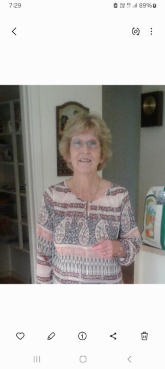 Ros Thompson