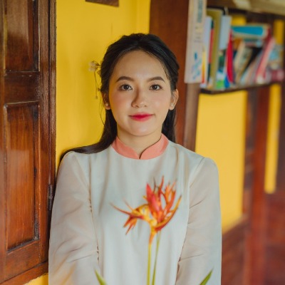 Thuý Khuyên