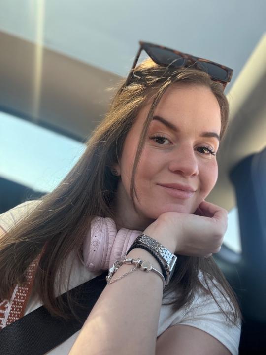 Andjela Barjaktarovic