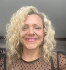 Laura Kurton