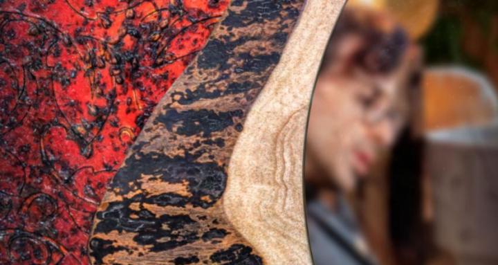 In-between: Tango embrace 