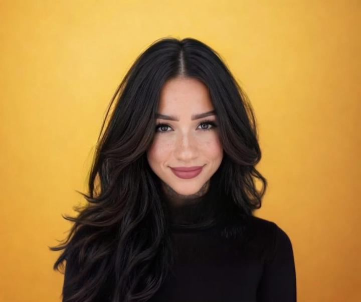 Violet Vasquez