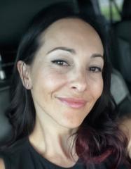 Joy DeVries