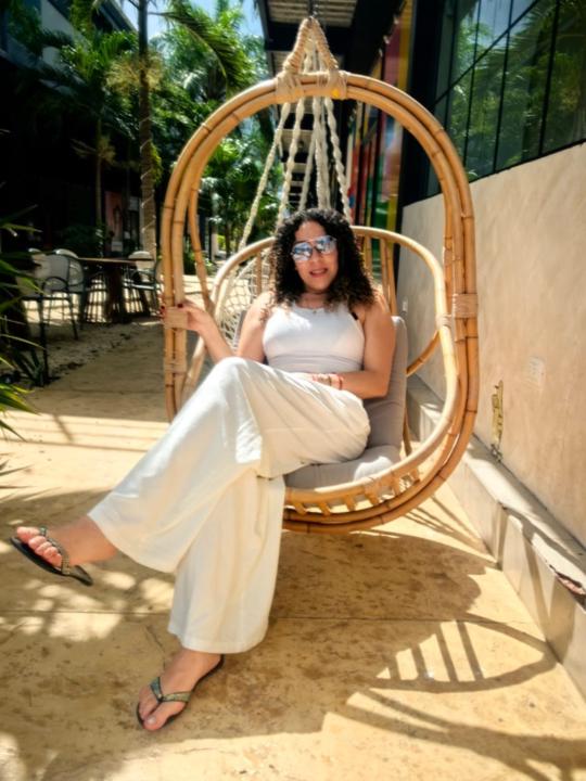 Mayra Hernandez