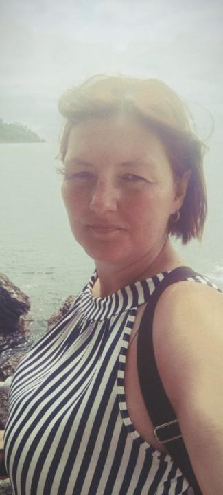 Schull Hajnalka