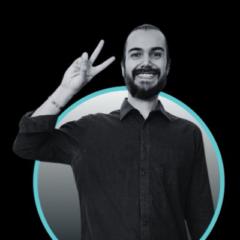 Eduardo Macias