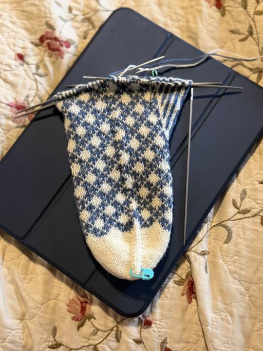 Gusset finished on my first sock 