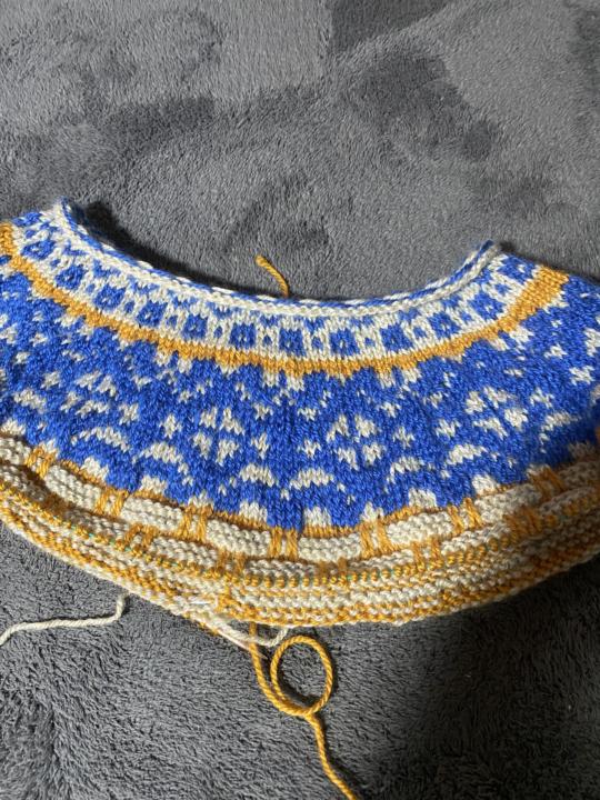 My first colourwork attempt 