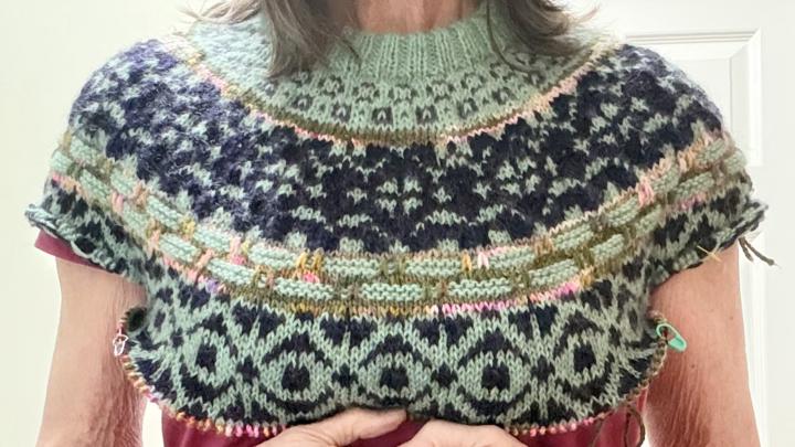 I separated the sleeves on row 11. Size 3