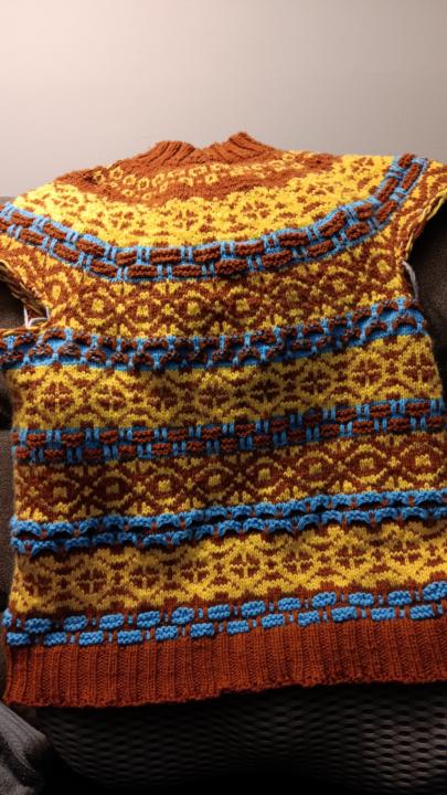 Rujuu sweater clue 5