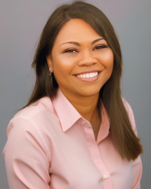 Shenell Caldeira