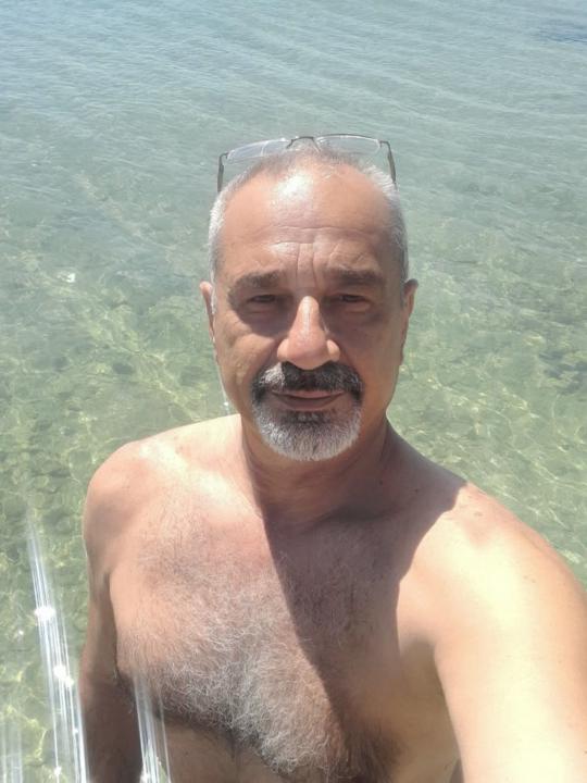 Lakatos Bence