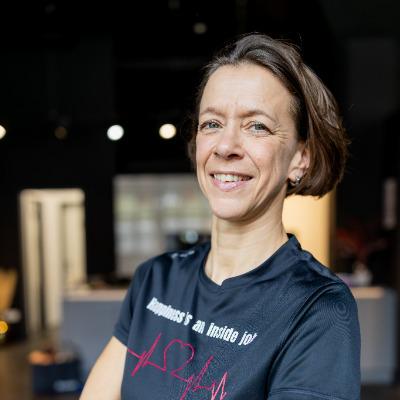Annette Löbel