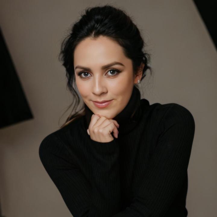 Helen Nava