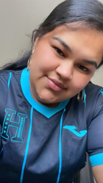 Yosselin Valle
