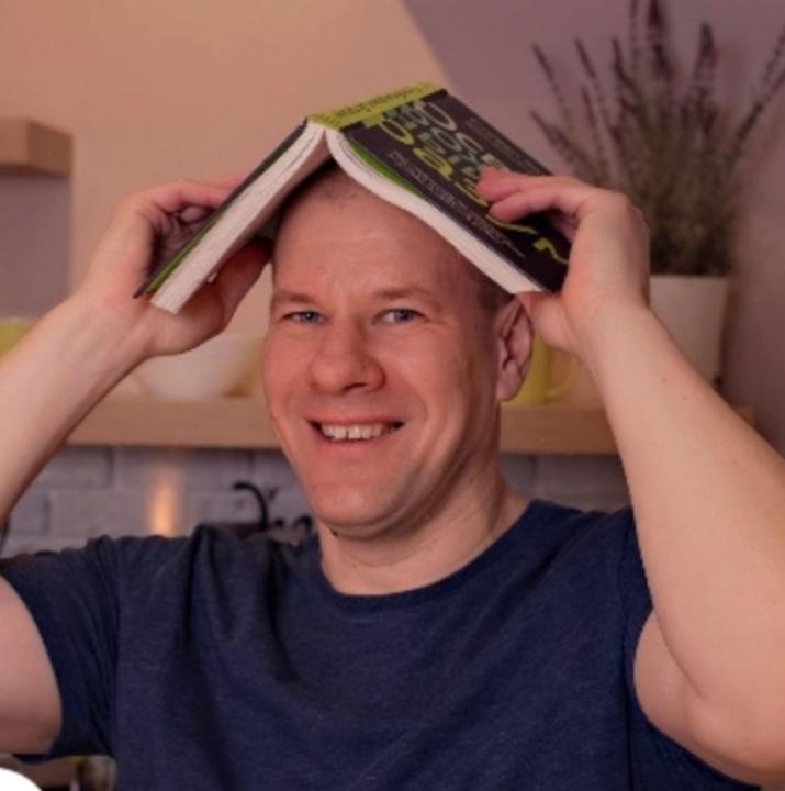 Алексей Жуков Алексей Жуков