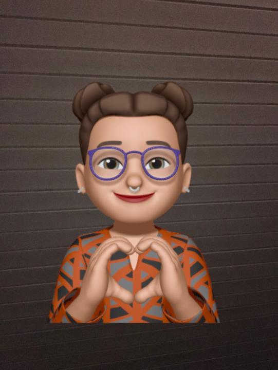 Iris-Maria Olschansky