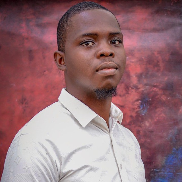 Clinton Efe