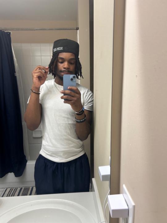 Isaiah Gee