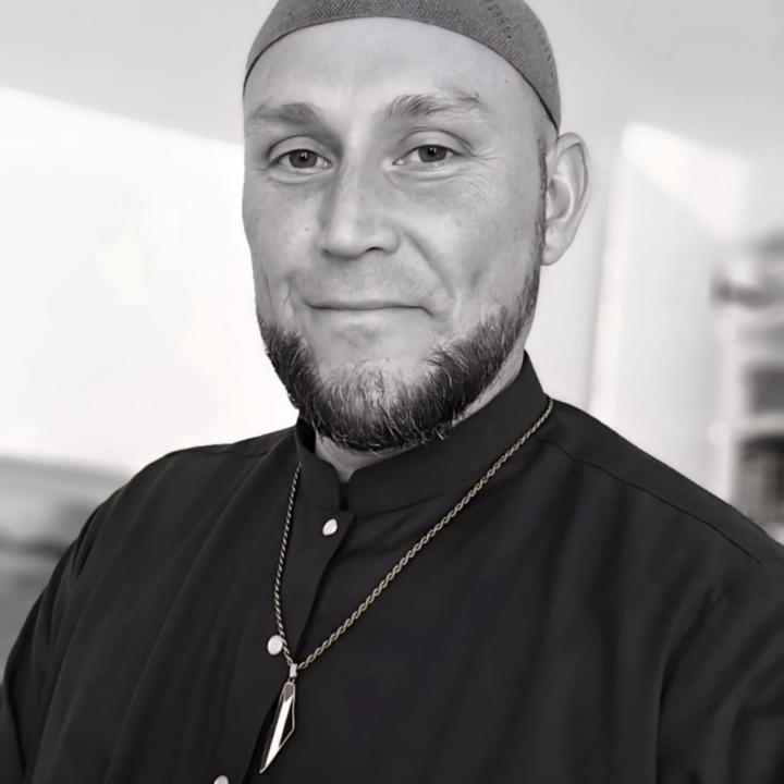 Adnan Bol