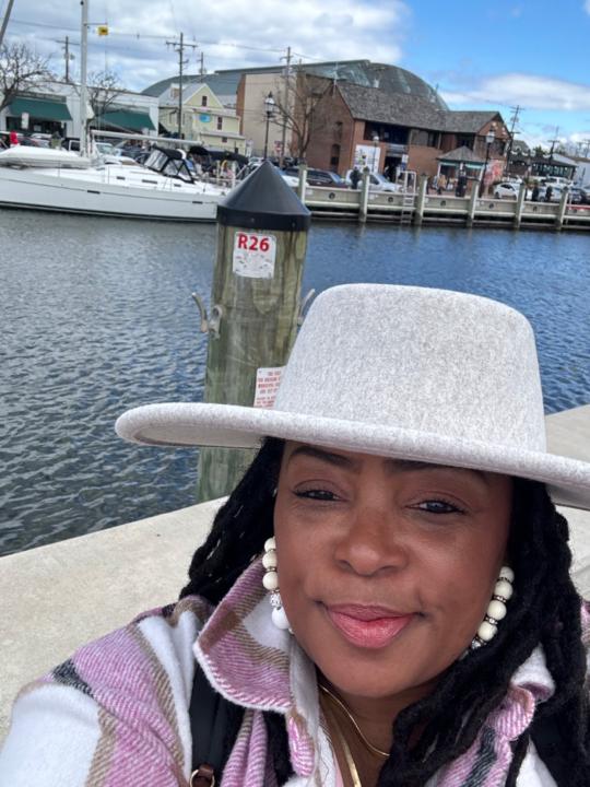 Lynnetra Ambrose