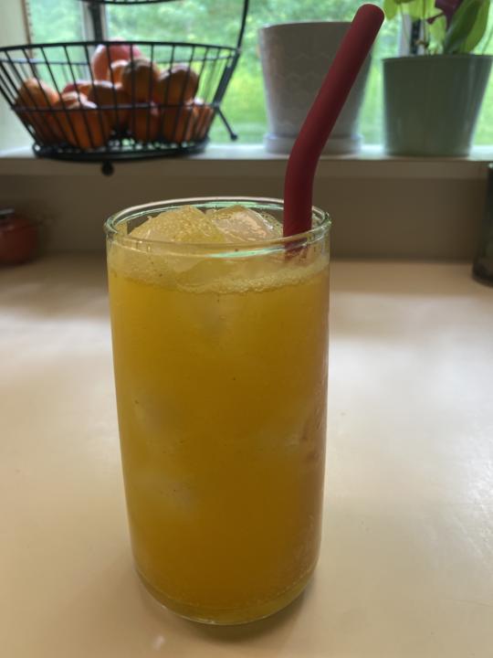 Lemon soda tonic