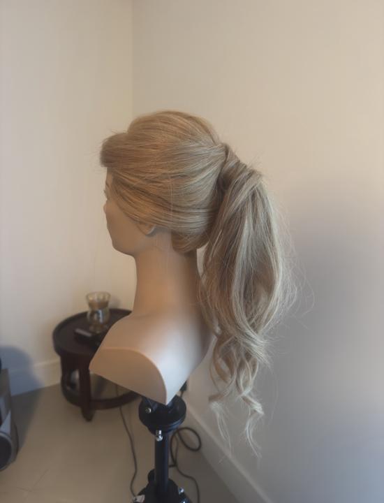 Effortless Pony Tail