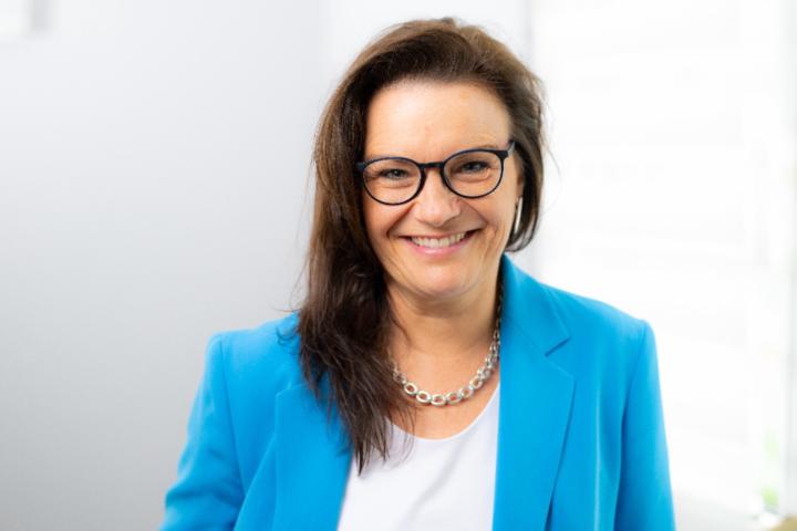 Alexandra Stierle