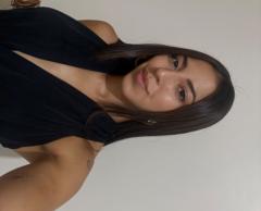 Nicolly Flores