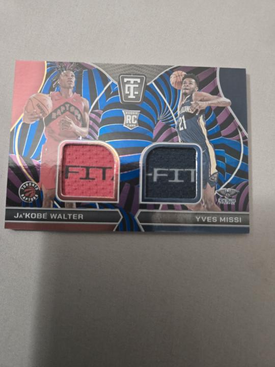  Hit out of Totally Certified basketball fat pack