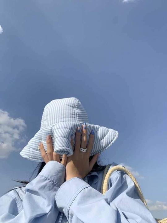 Faceless digital Marketer