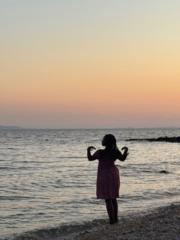 Vicencia Amon-Lavnick