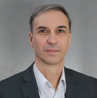 Vadim Reznikov