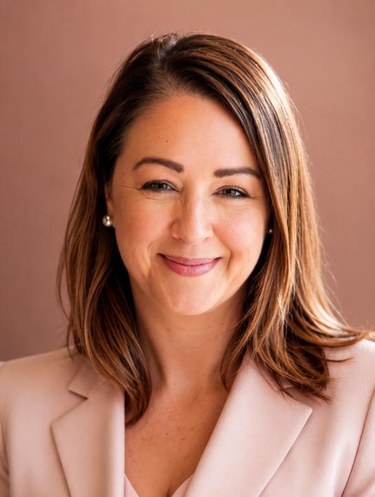 Vicki Main