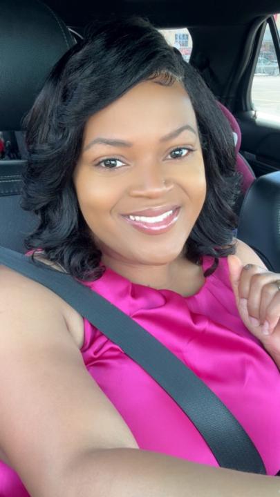 Dominique Wallace