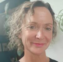 Clare Miles