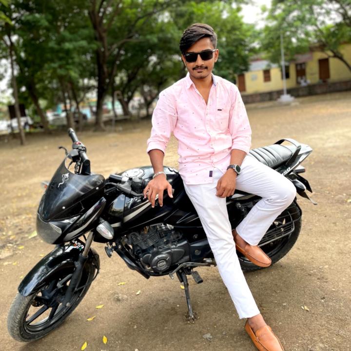 Mahesh Gurude