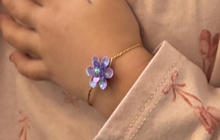 Tiny Bracelet 