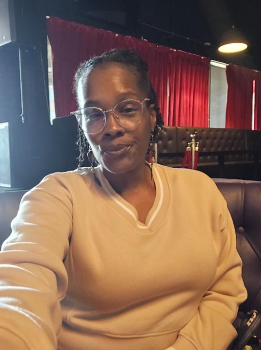 Vee Wallace