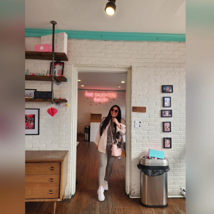 Victoria Cisneros