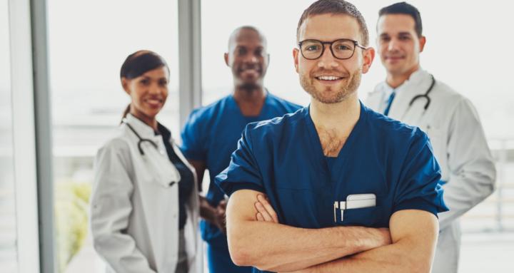Médicos Inversionistas (Club)