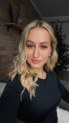 Dóra Pintér